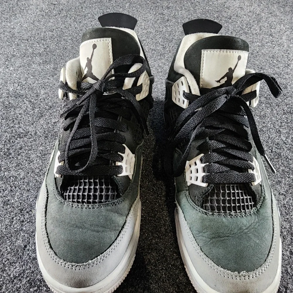 Air Jordan 4 Retro SE Fear 2024 Black White Cool Grey FQ8138-002 Mens Size 8‎